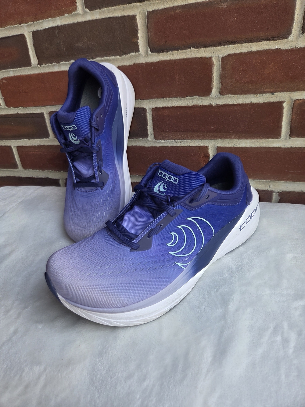 Topo Athletic Phantom 4 Women’s 9.5 Purple Blue Running Shoes